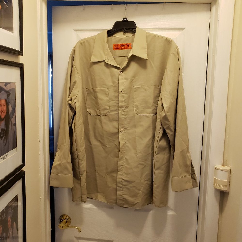 Red Kap Work Shirt 65 % Polyester 35% Cotton 2 Pocket Men's Size 3XL Khaki